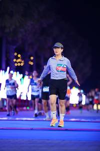 BIB: 533
                            <button type="button" onclick="openModal(22833670)" class="btn btn-primary btn-sm float-right btn-popup" data-toggle="modal" data-target=".modal-high-quality">
                        <i class="fas fa-shopping-cart"></i> Add to Cart
                    </button>
                                            <button type="button" onclick="isThisMe(22833670, true)" class="btn btn-success btn-sm float-right btn-popup btn-isme hidden" data-toggle="tooltip" data-placement="bottom" title="นี่คือรูปของคุณใช่ไหม คลิกที่นี่เพื่อเอาเข้าอัลบั้ม">
                        <i class="fas fa-plus"></i> Add to album
                    </button>
                    <button type="button" onclick="isThisMe(22833670, false)" class="btn btn-warning btn-sm float-right btn-popup btn-isnotme hidden">
                        <i class="fas fa-ban"></i> Remove from album
                    </button>